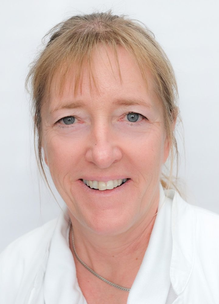 Dr. med. Martina Deuter Dr. med. Martina Deuter